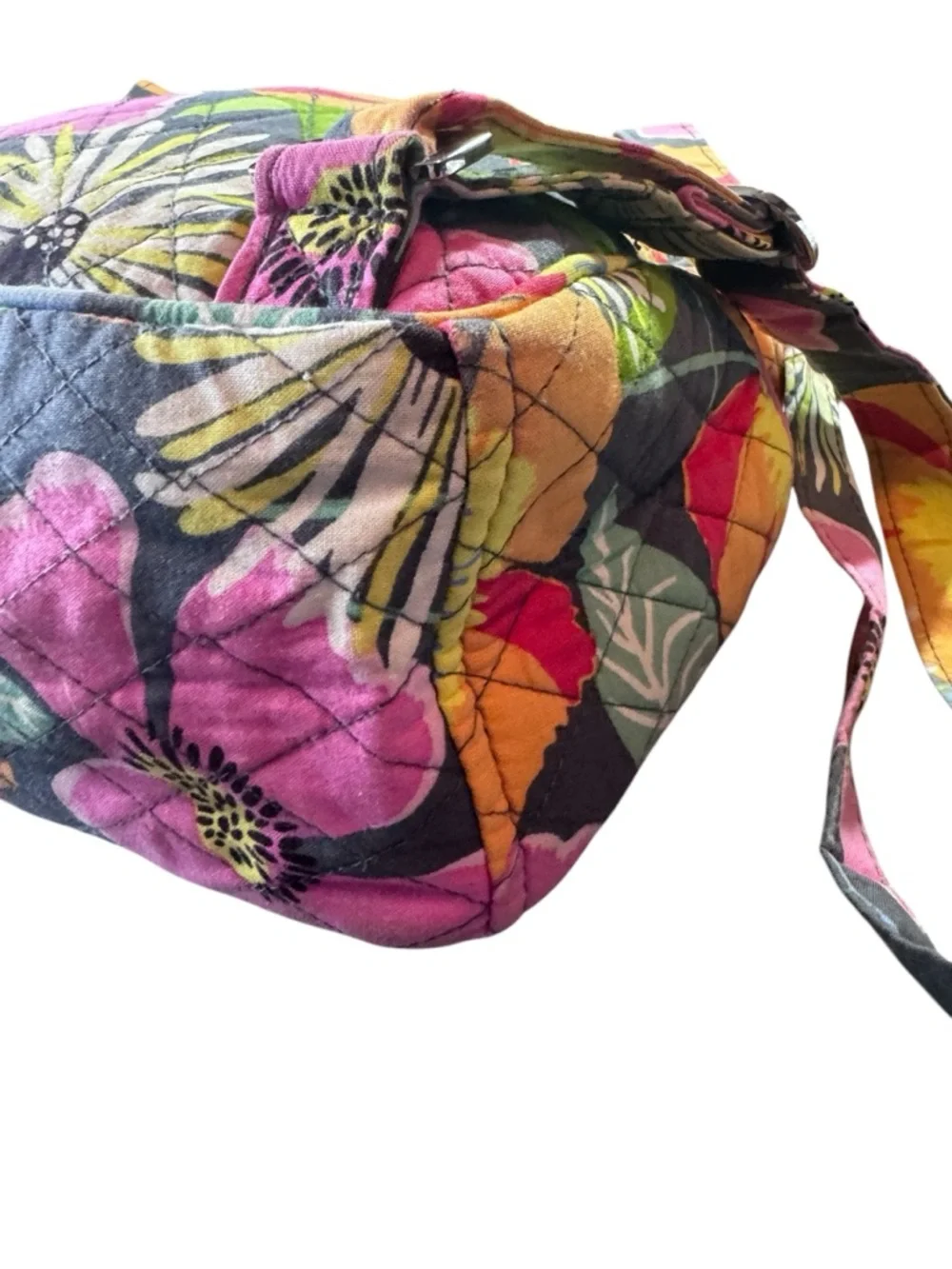 Vera Bradley Quilted Backpack, Jazzy Blooms, VGUC - Picture 12 of 13